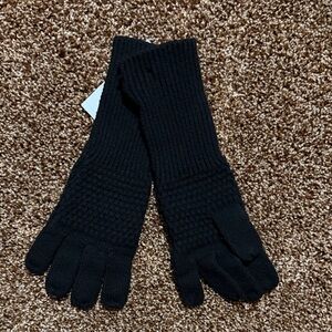 Liz Claiborne Black Knit Gloves